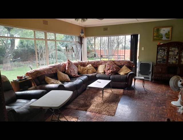 3 BEDROOM HOUSE FOR SALE IN MEYERTON CENTRAL